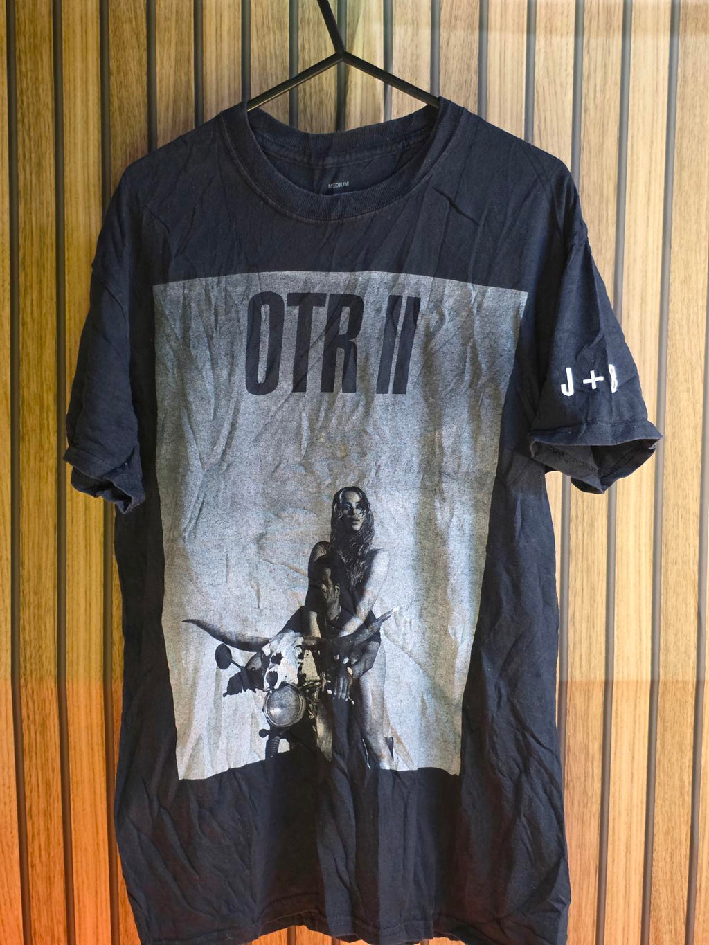 Jay-Z Beyoncé On The Run II Tour T-Shirt Motorcycle Graphic Black Medium
