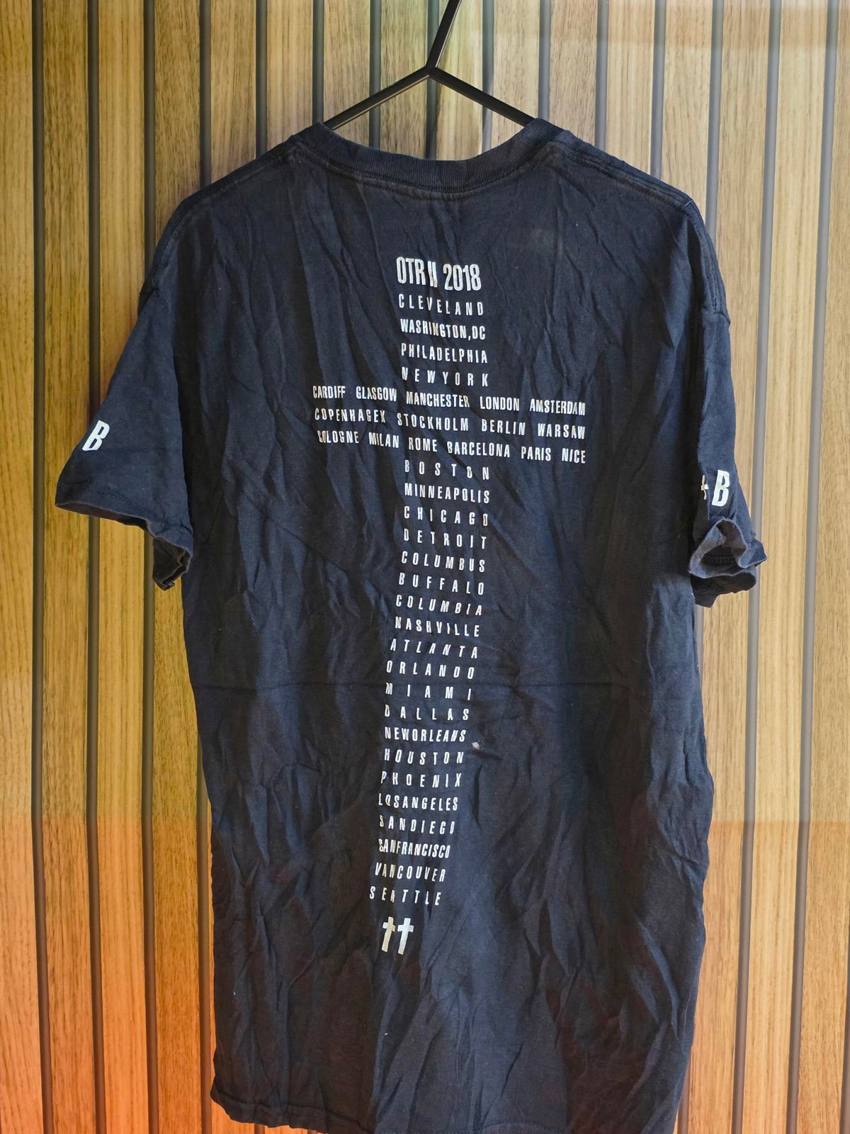 Jay-Z Beyoncé On The Run II Tour T-Shirt Motorcycle Graphic Black Medium