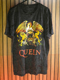 Queen Band T-shirt with Crest Graphic Black Medium