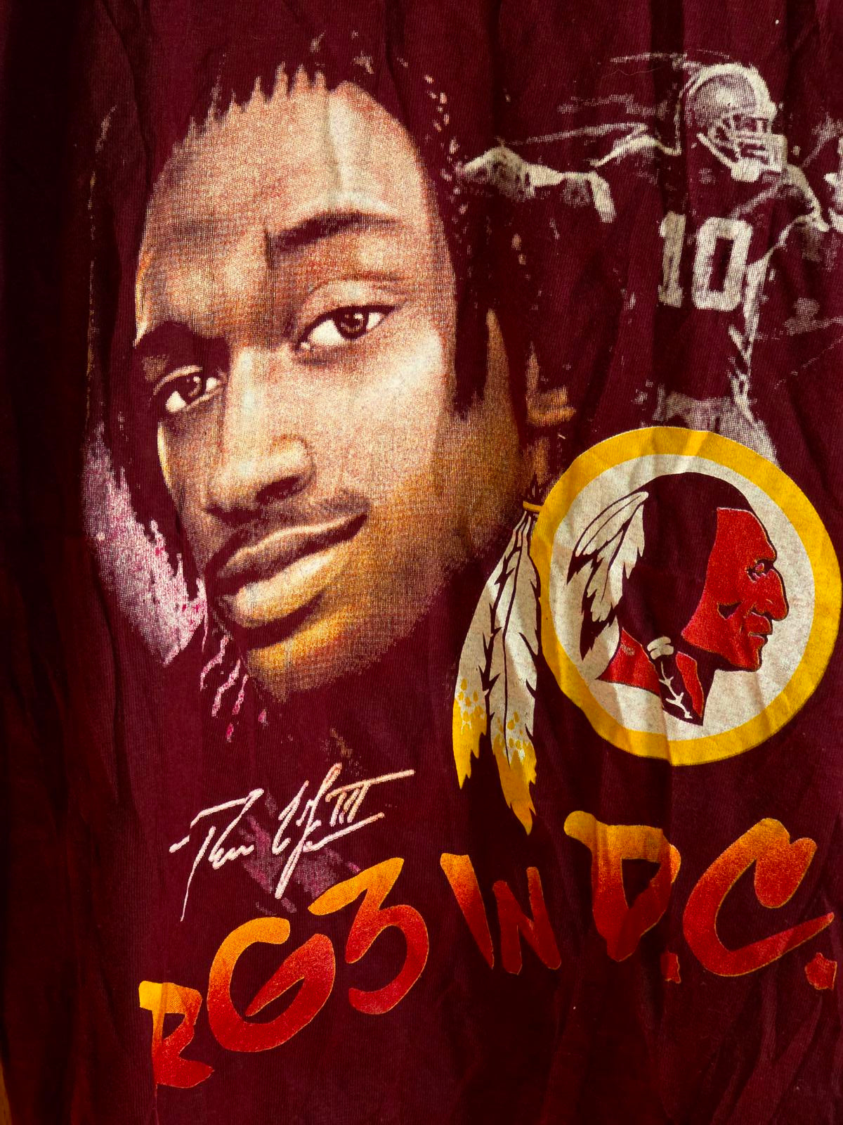 Port and Company Robert Griffin III Washington Redskins Graphic T-Shirt Large