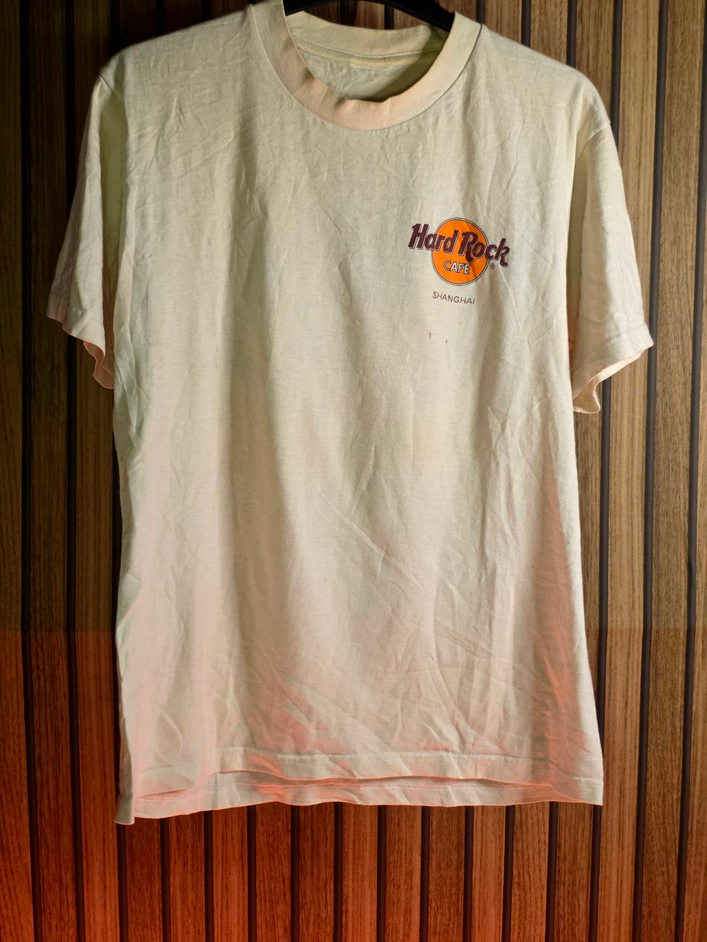 Hard Rock Cafe Shanghai Graphic T-Shirt Beige Orange Medium