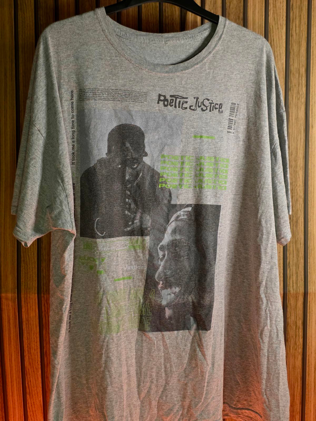 Poetic Justice Graphic T-Shirt Grey Size Regular XL