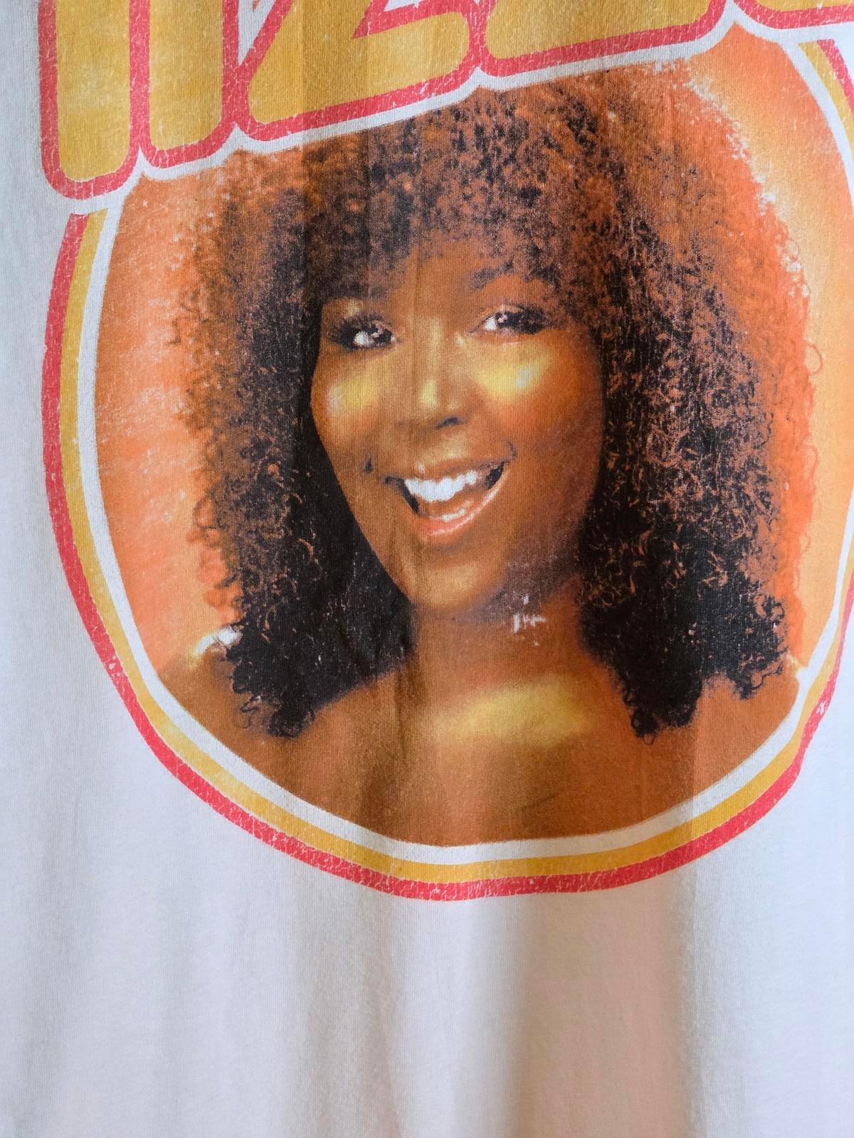 Next Level Apparel Lizzo Graphic T-shirt White XL