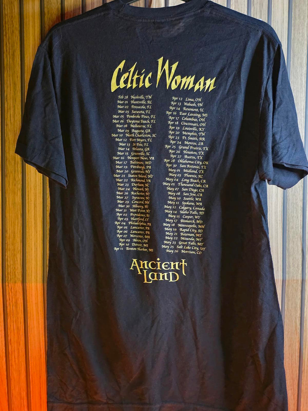 Celtic Woman Ancient Land Tour T-shirt Black Size M