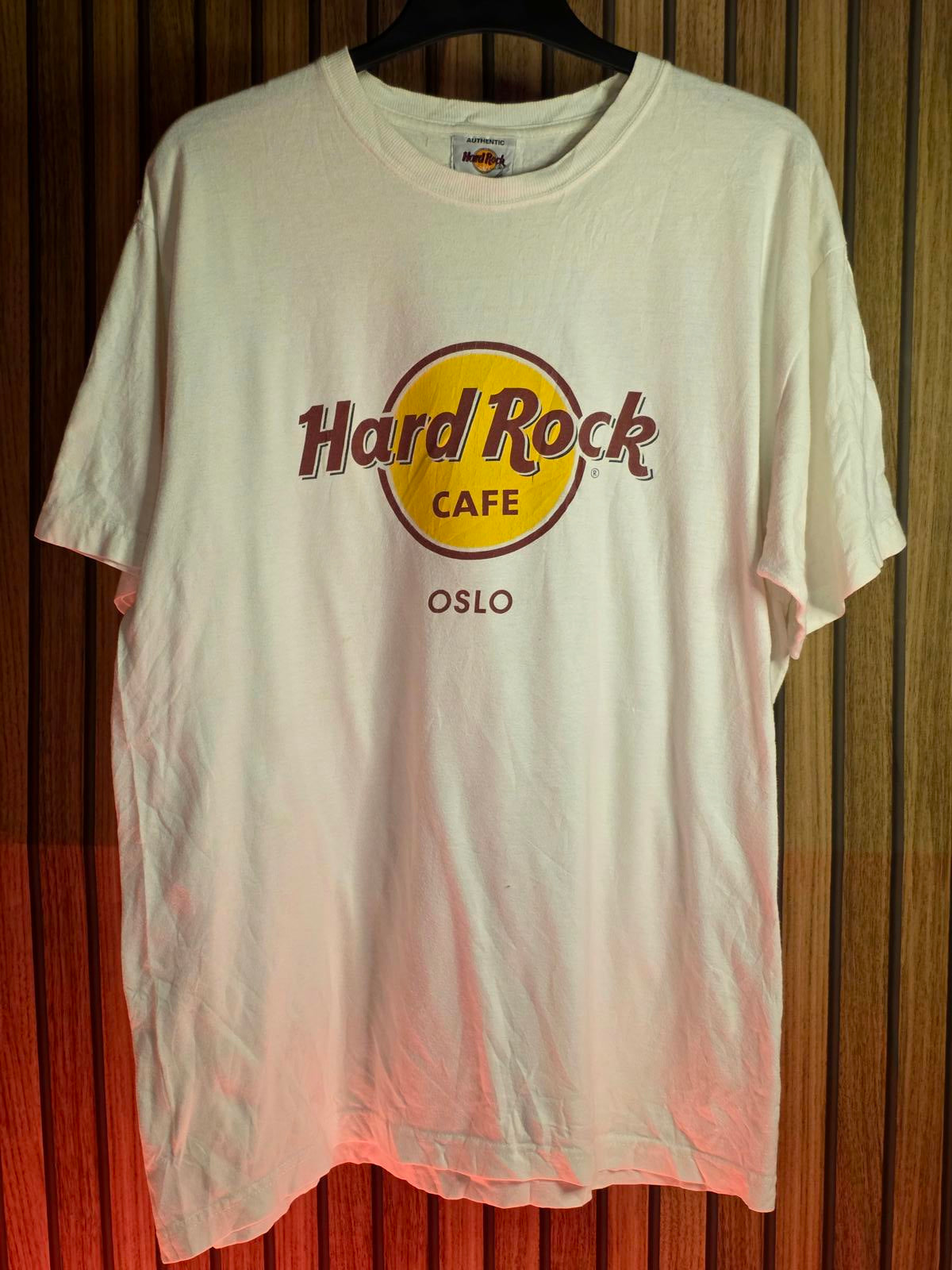 Hard Rock Cafe Oslo White Graphic T-Shirt Size XL