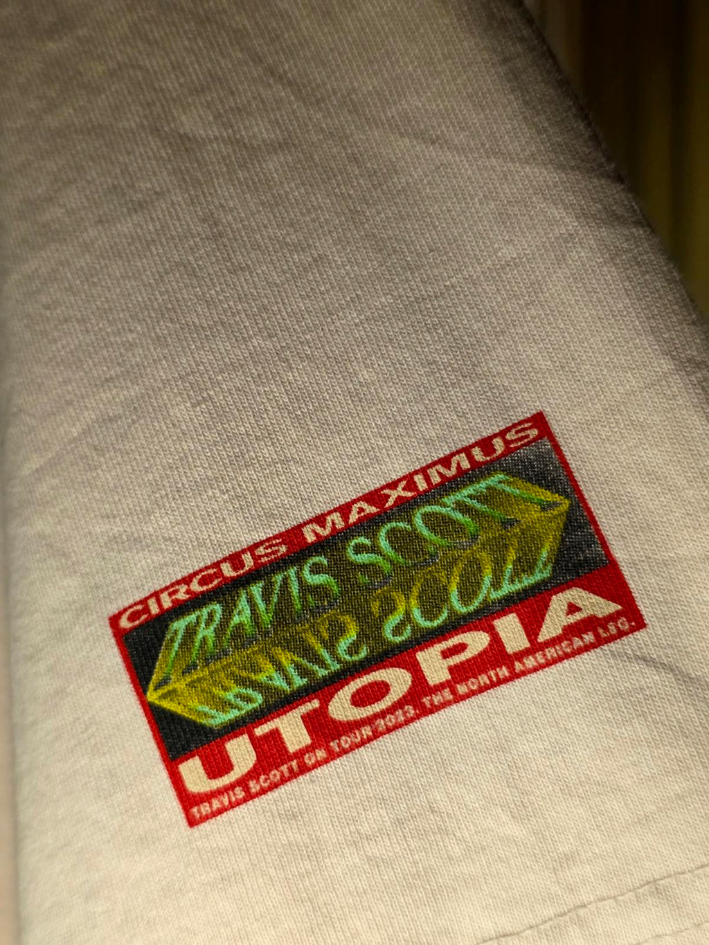 Travis Scott Utopia Tour 2023 Graphic T-Shirt Beige Large