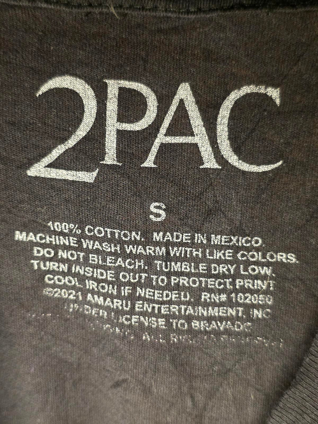 2PAC Graphic T-Shirt Black Size S Cotton 2021 Amaru Entertainment