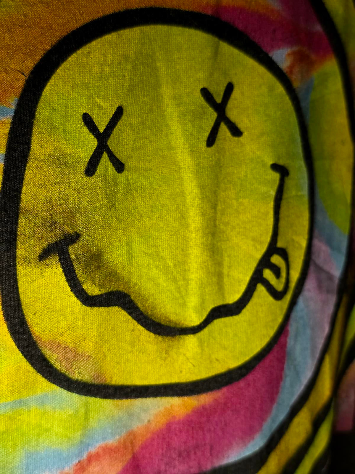 Nirvana Smiley Face Tie-Dye Graphic T-Shirt Black Size S