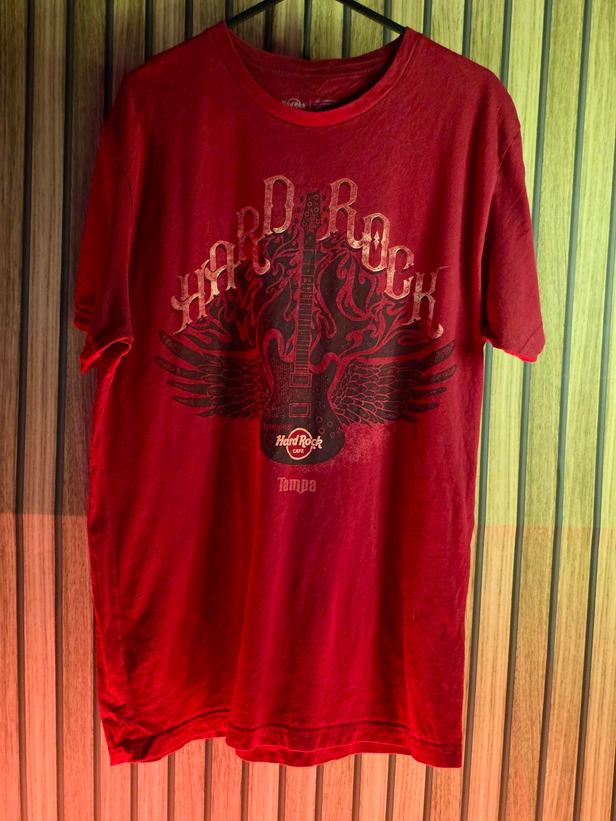 Hard Rock Cafe Tampa Red Graphic T-Shirt Medium Cotton