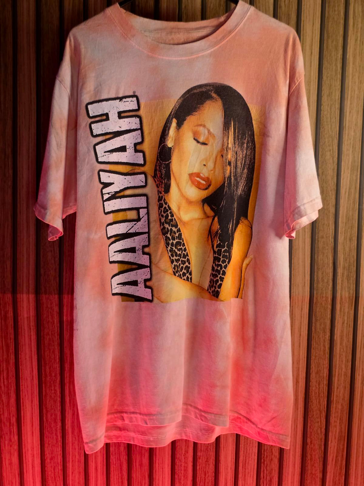 Aaliyah Graphic T-Shirt Tie-Dye Orange Pink Size Medium