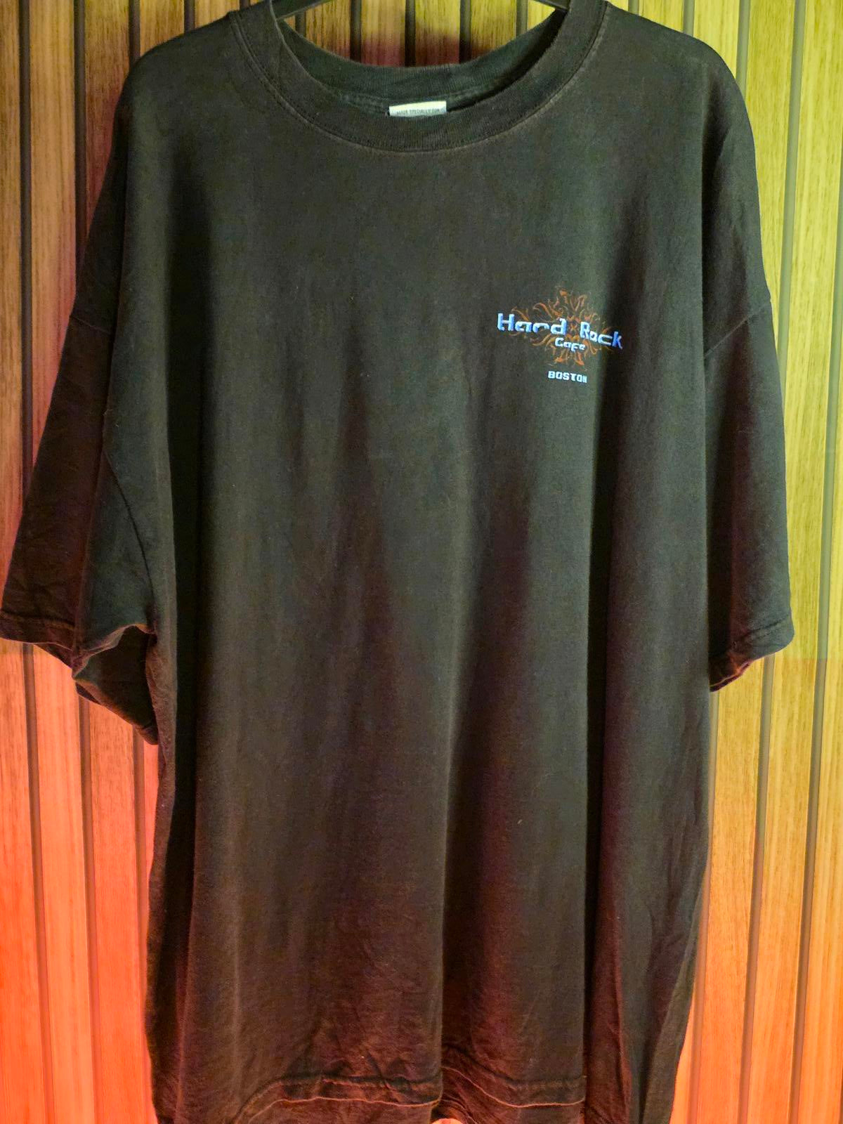 Hard Rock Cafe Boston Black Guitar Graphic T-Shirt Size XXL