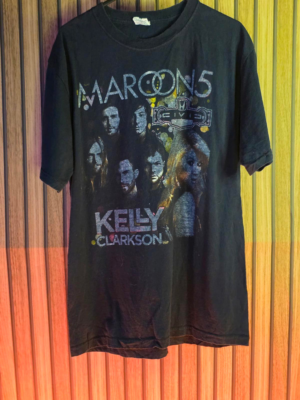 Maroon 5 and Kelly Clarkson Tour T-Shirt Black Medium