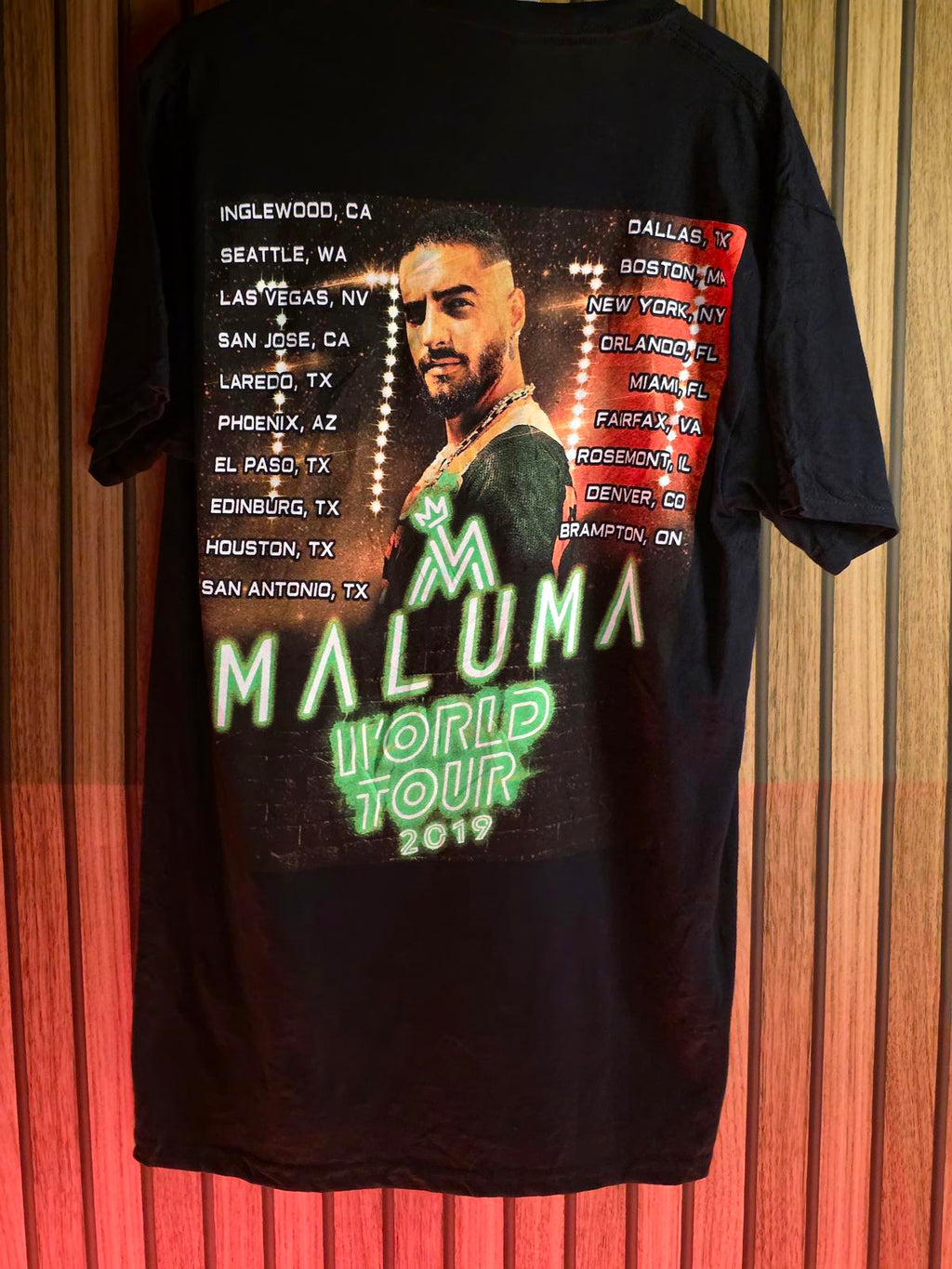 Maluma World Tour 2019 Graphic T-shirt Black Size S