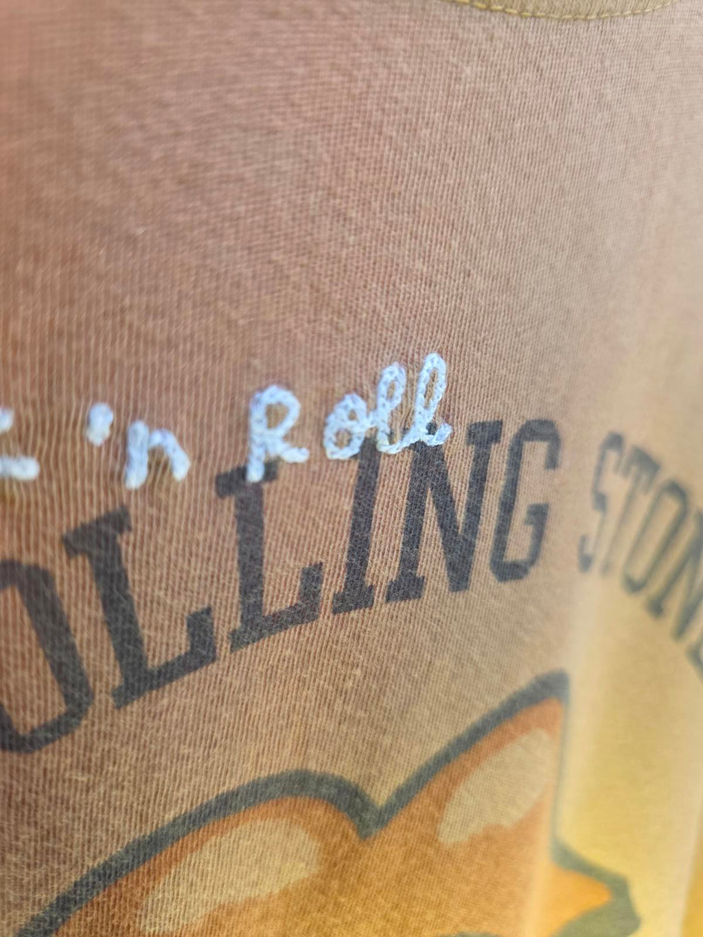 The Rolling Stones Rock 'n Roll Graphic T-Shirt Beige Size M