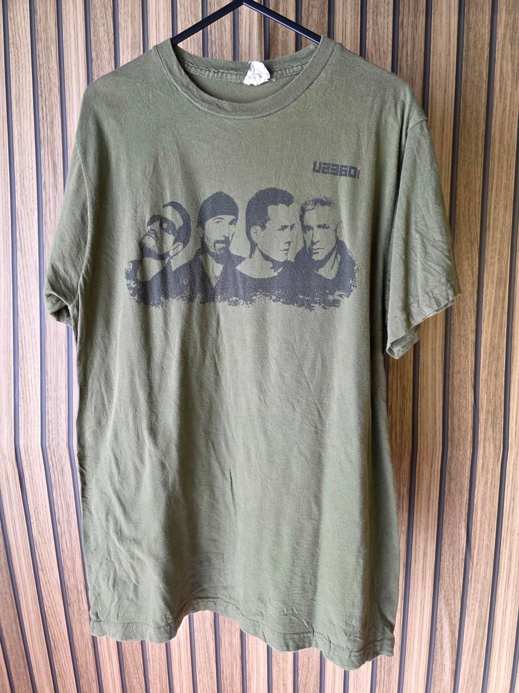 U2 360 Tour 2009 Band Graphic T-Shirt Olive Green Size L