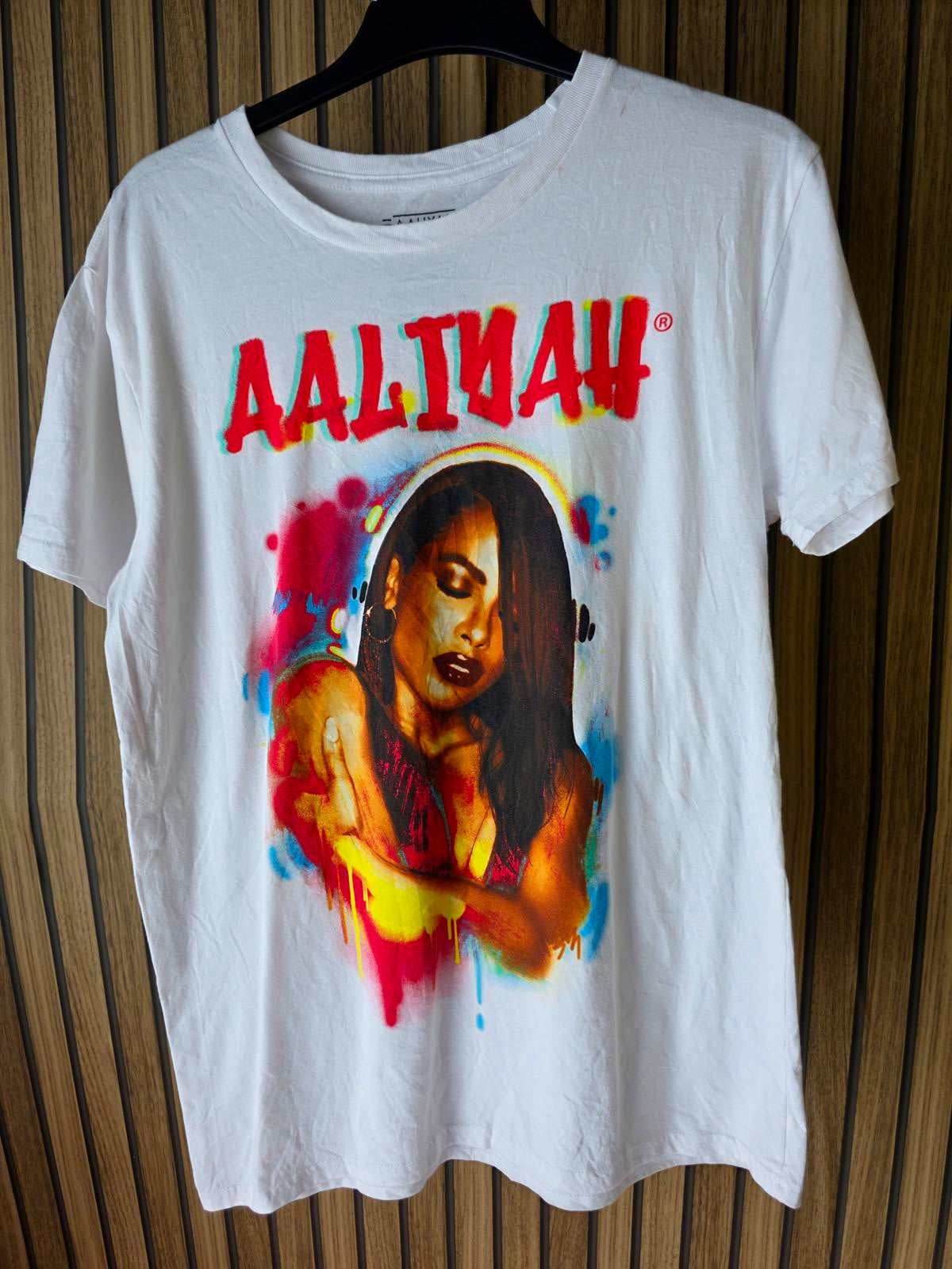 Aaliyah Graphic T-Shirt White Medium Cotton Blend