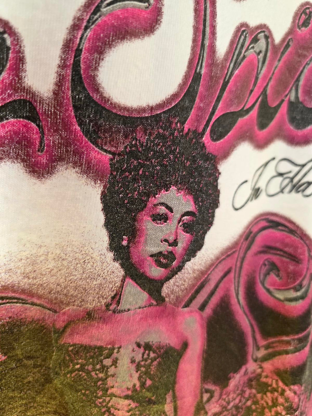Ice Spice Graphic T-Shirt Pink Print White Large