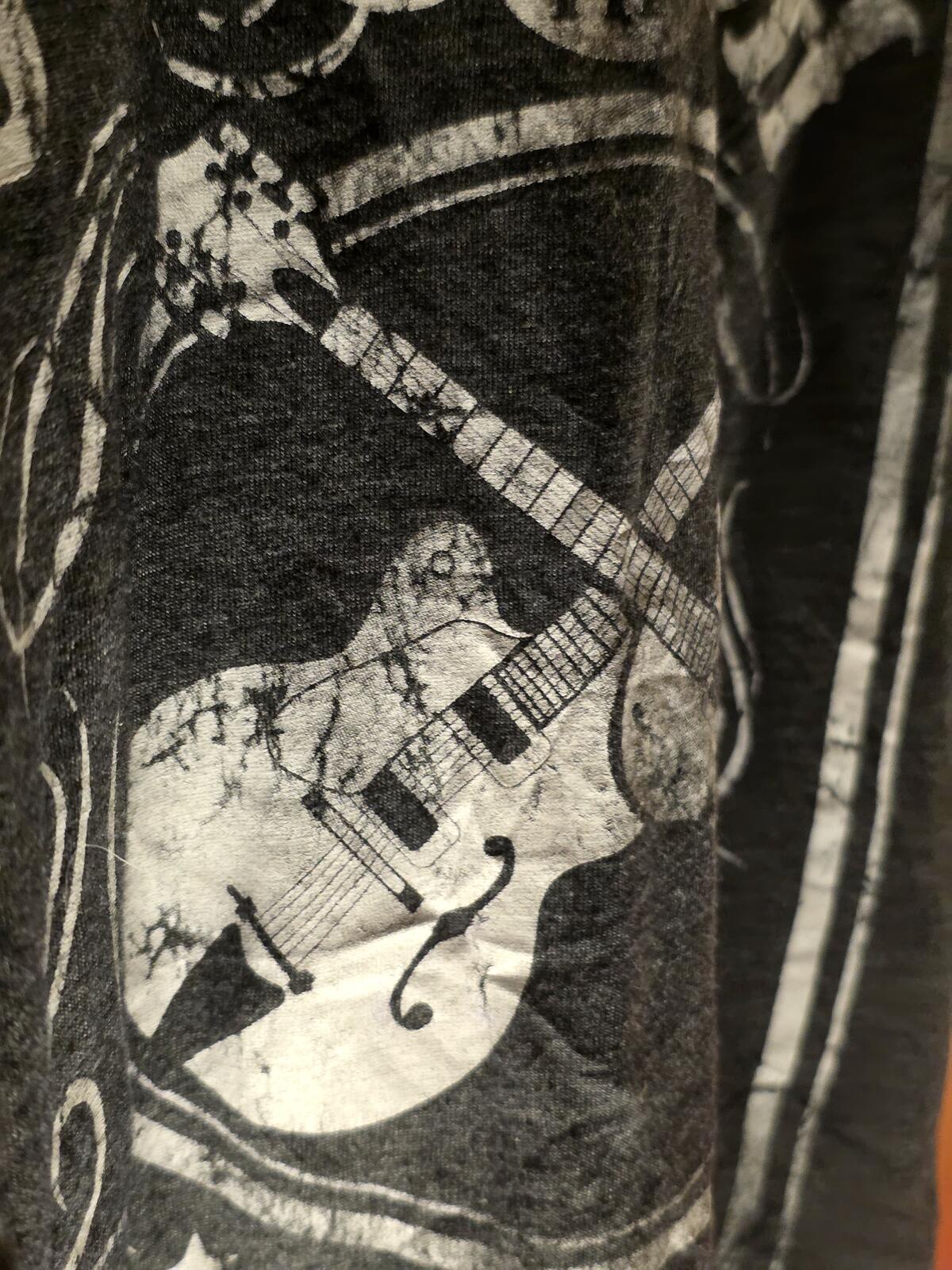 Zion Johnny Cash Man in Black Graphic T-Shirt Black Size Large
