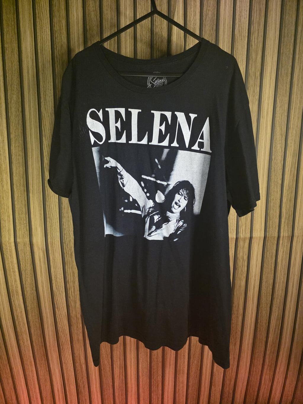 Selena Official Merchandise Black Graphic T-Shirt XL