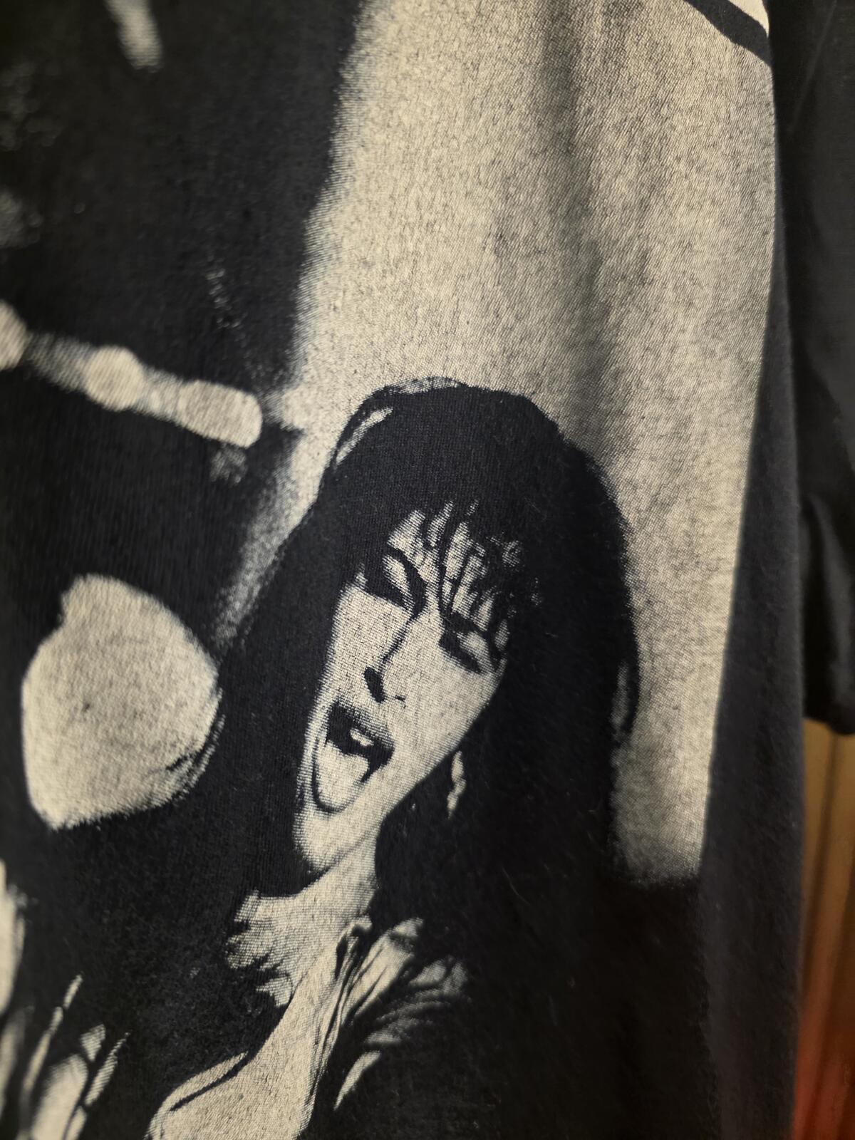 Selena Official Merchandise Black Graphic T-Shirt XL