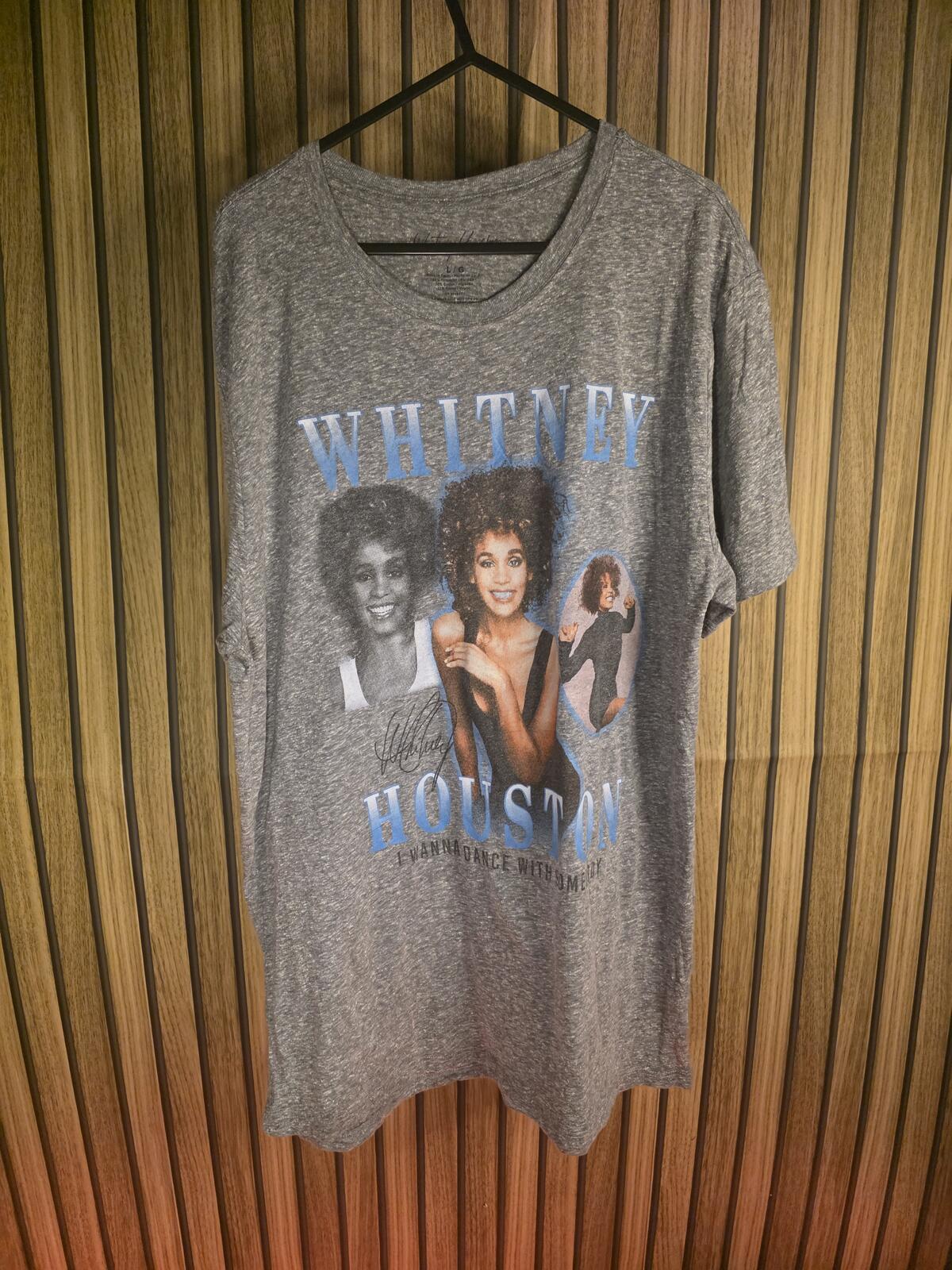 Whitney Houston Graphic T-Shirt Grey Large