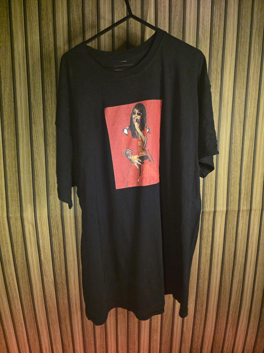Aaliyah T-Shirt Black Graphic Print Size XL