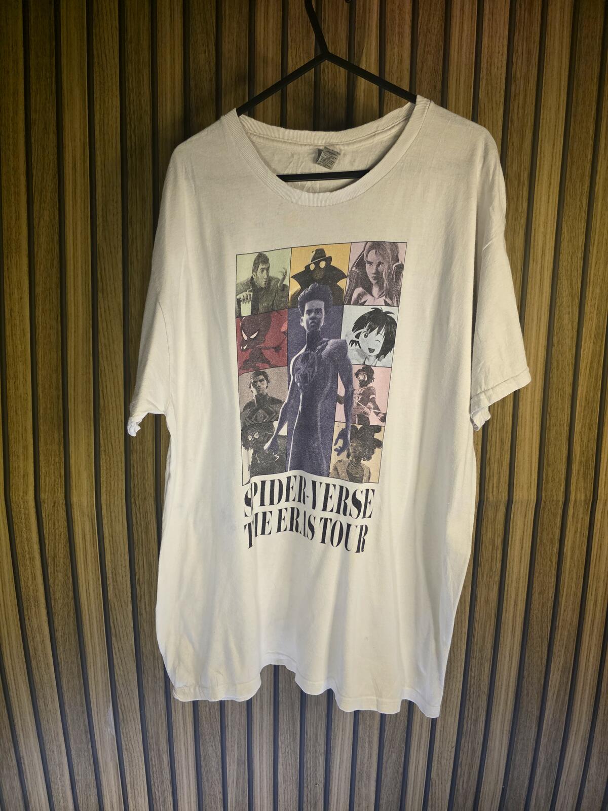 Spider-Verse The Era Tour Graphic T-Shirt White Regular Large