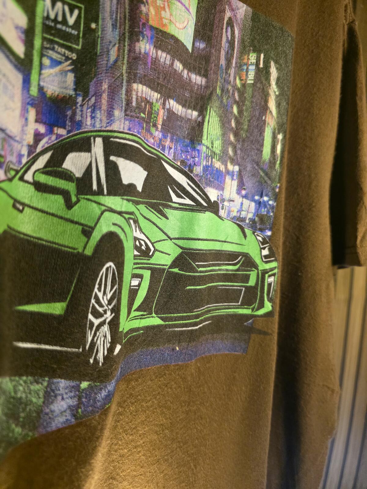 Poison Brown T-Shirt Green Car Print Regular XLarge