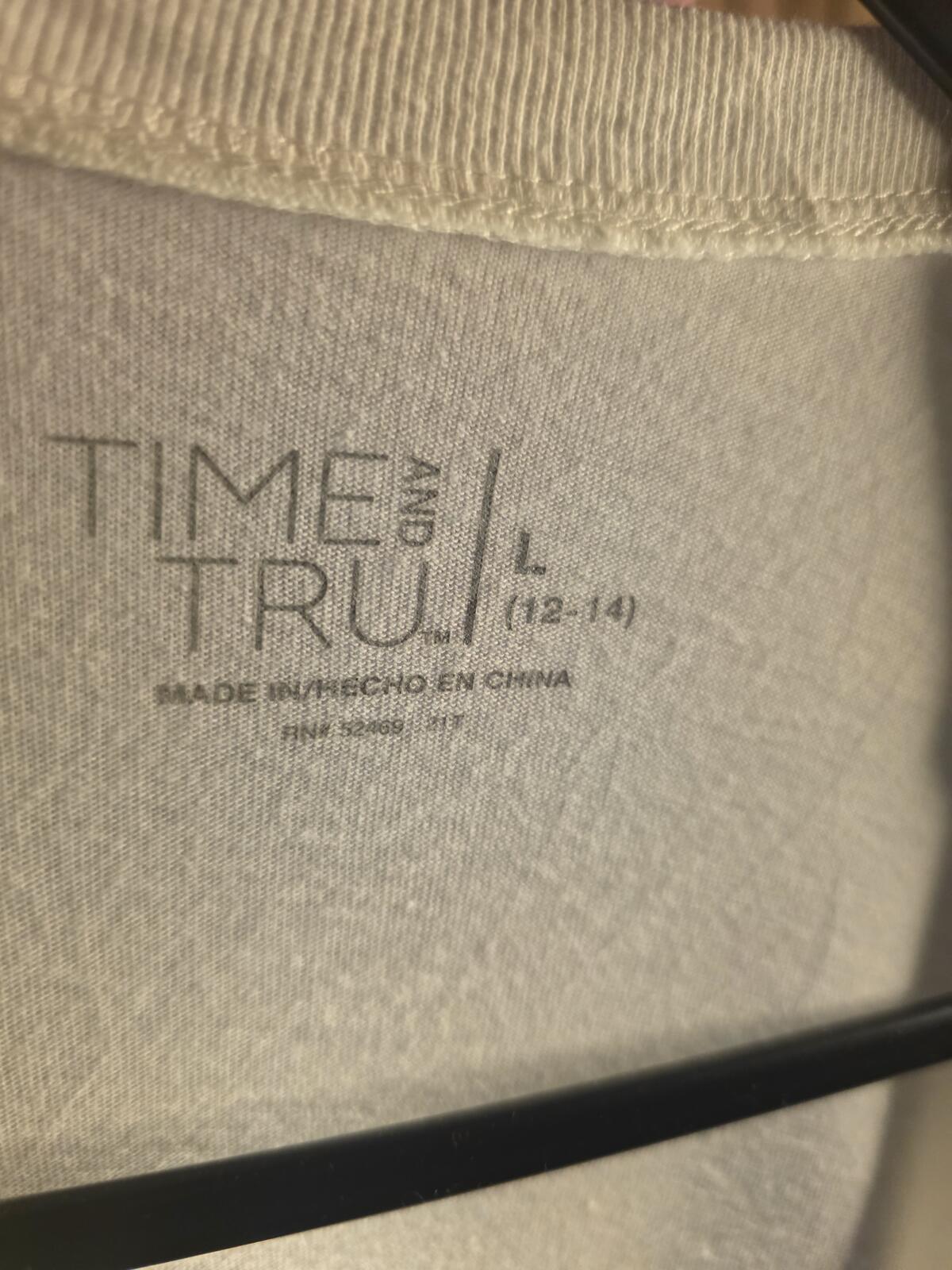 Time and Tru Nashville Graphic T-Shirt White Large