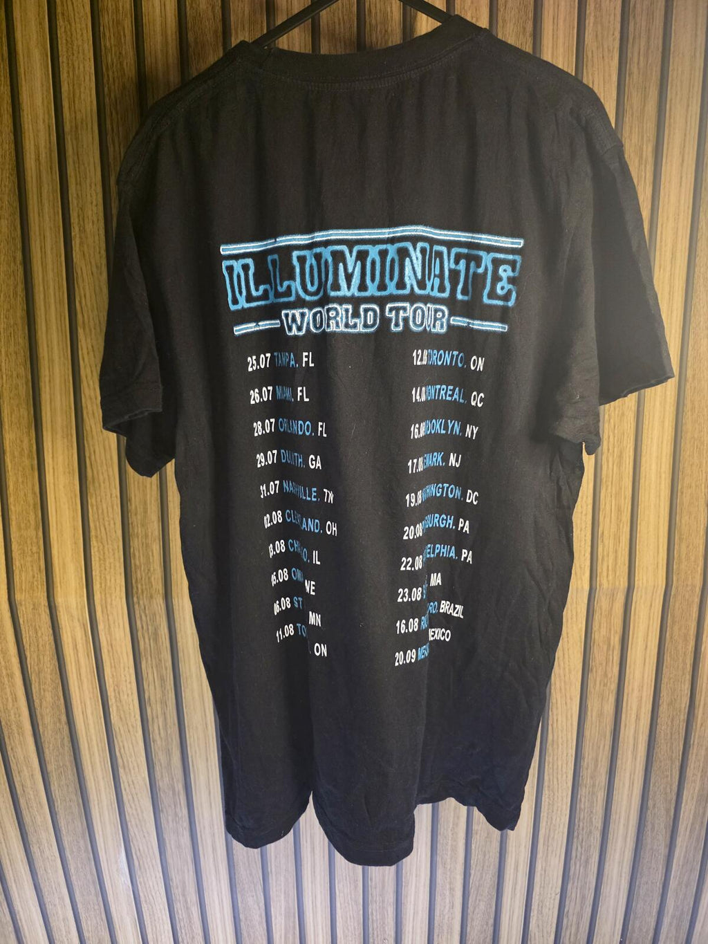Ideal Shawn Mendes Illuminate World Tour T-Shirt Black Size XL