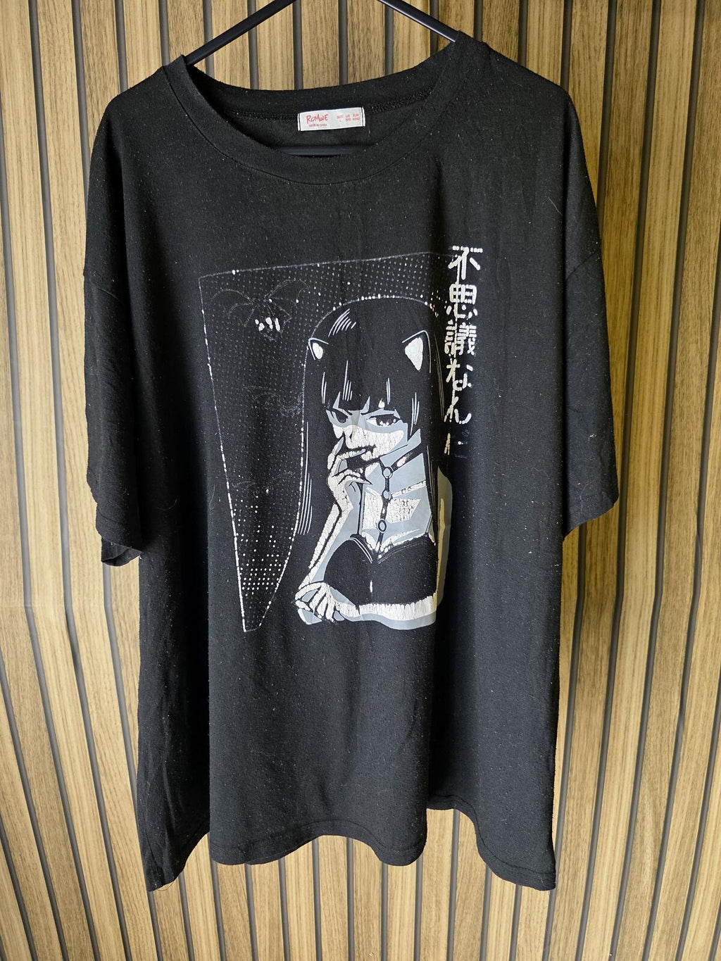 Black Graphic Anime T-Shirt with Japanese Text Size Regular Large