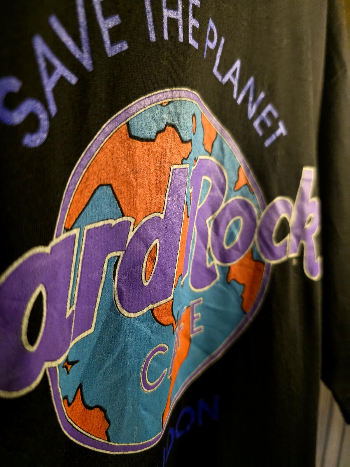 Hard Rock Cafe London Save The Planet Graphic Black Cotton T-Shirt Size XL
