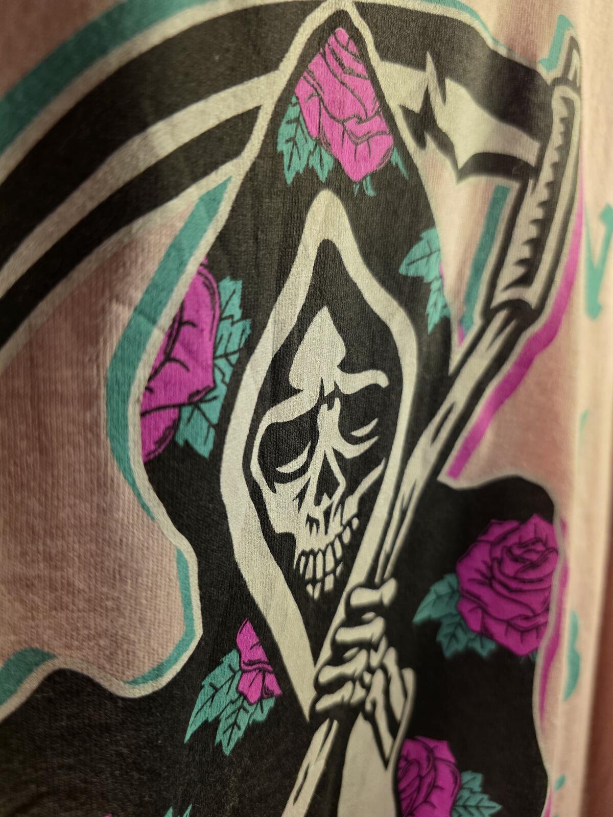 Popular Poison Vagay Vibes Graphic T-Shirt Pink Large