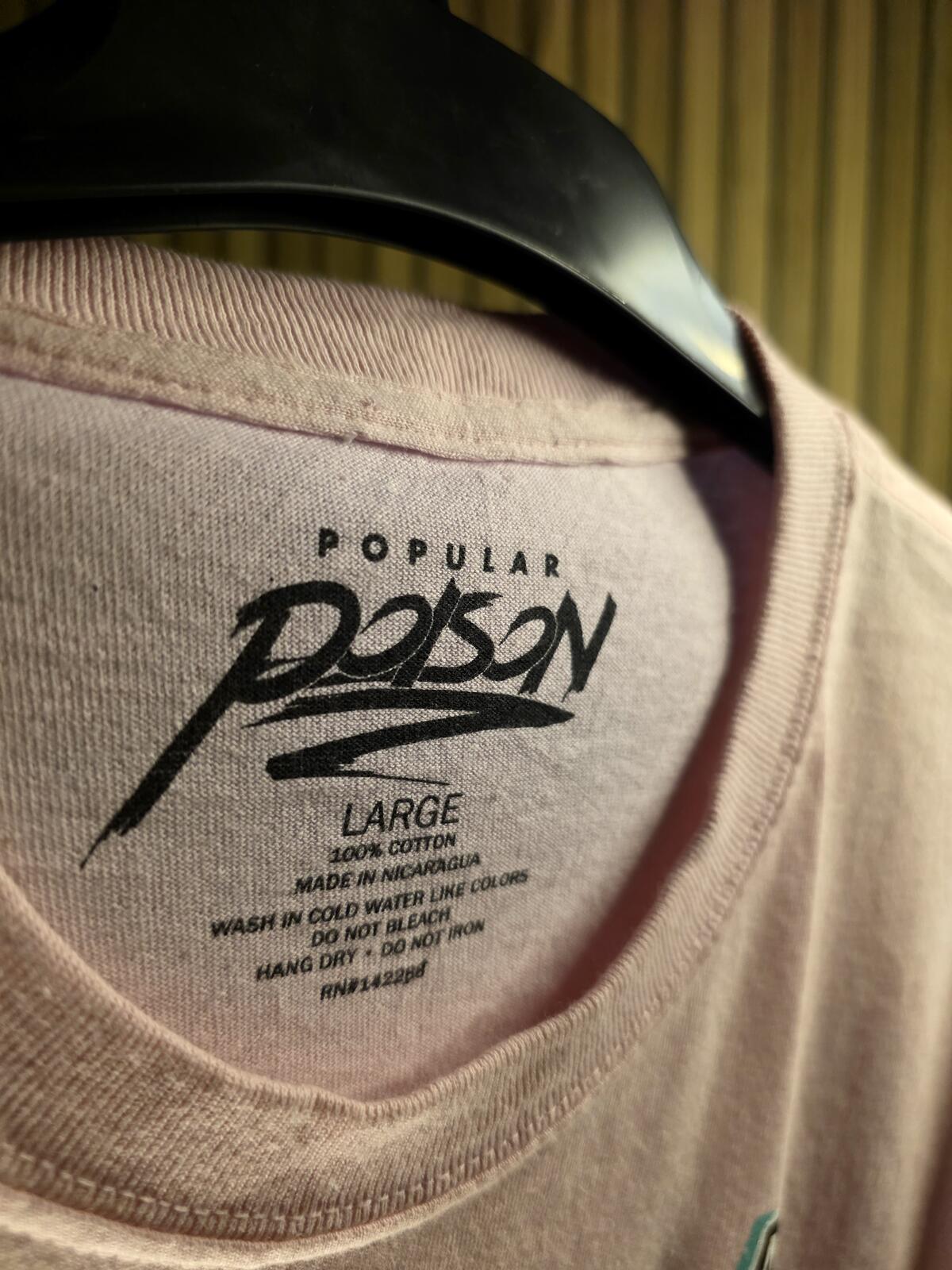Popular Poison Vagay Vibes Graphic T-Shirt Pink Large
