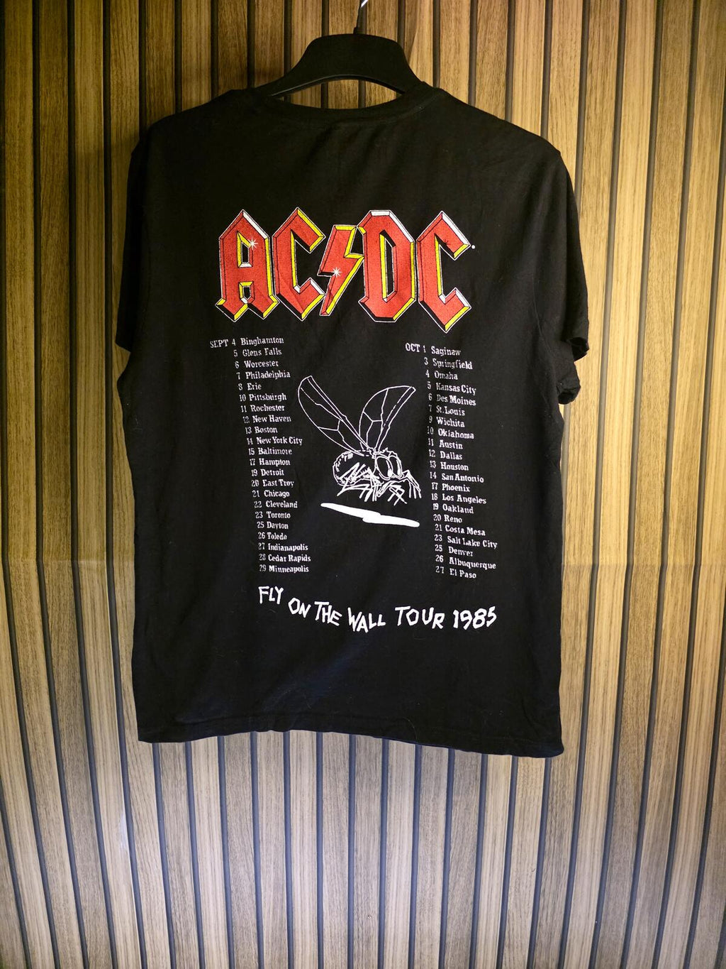 AC/DC Fly On The Wall Tour 1985 Black Cotton T-Shirt Size S