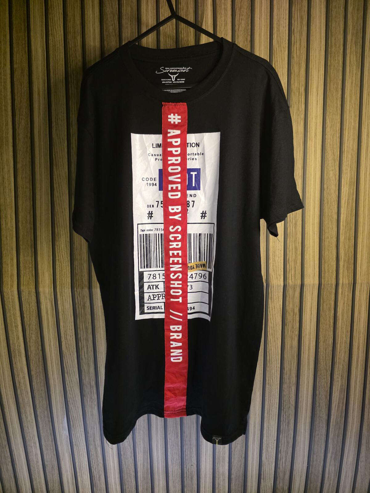 Screenshot Black Graphic T-Shirt Large