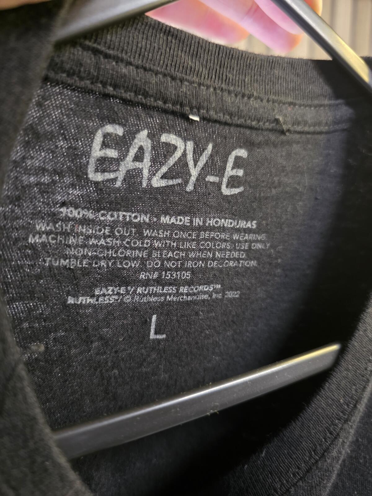 Eazy-E Black Graphic T-Shirt Compton Print Large