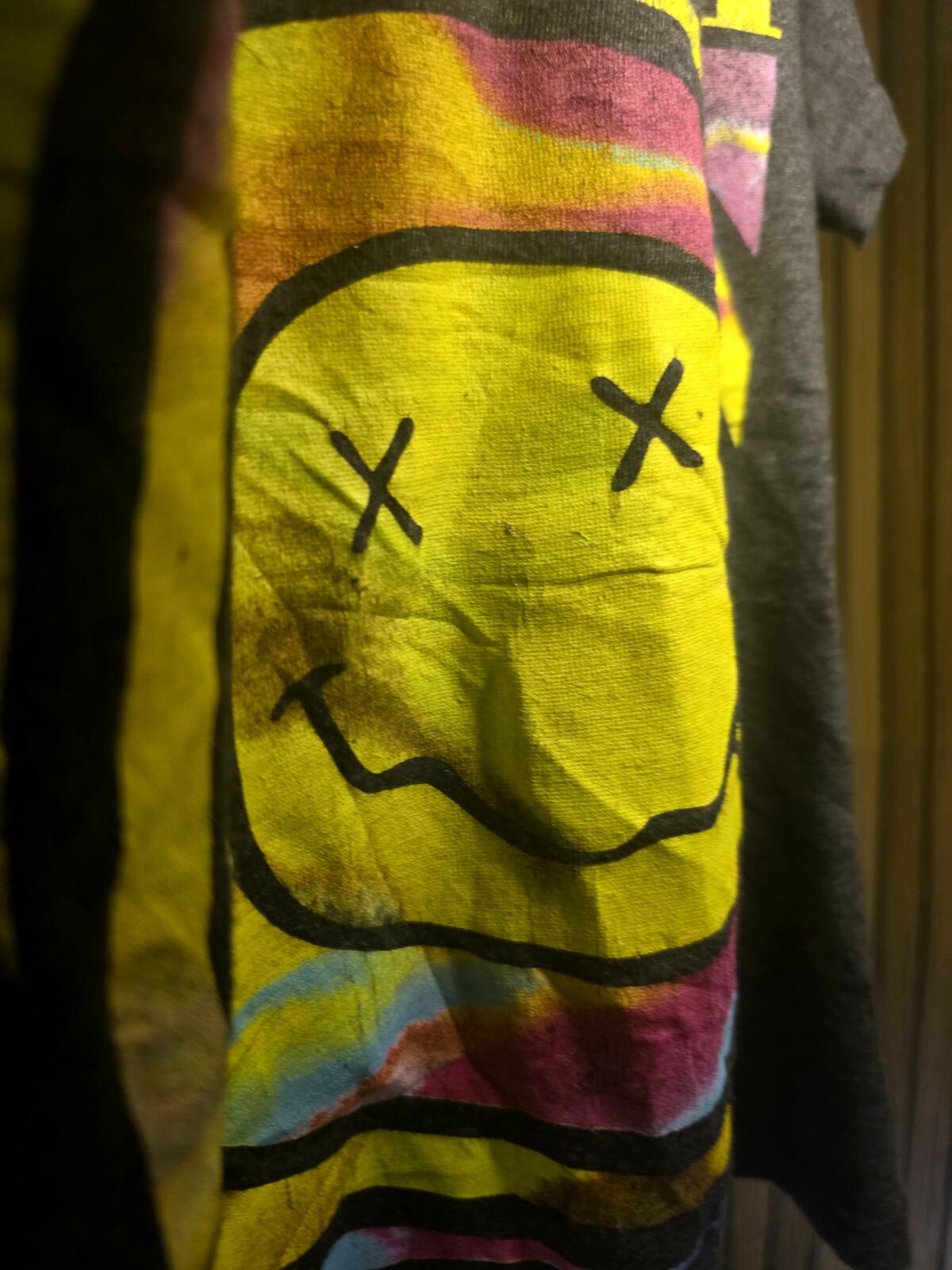 Nirvana Smiley Face Graphic T-Shirt Charcoal Black Size M