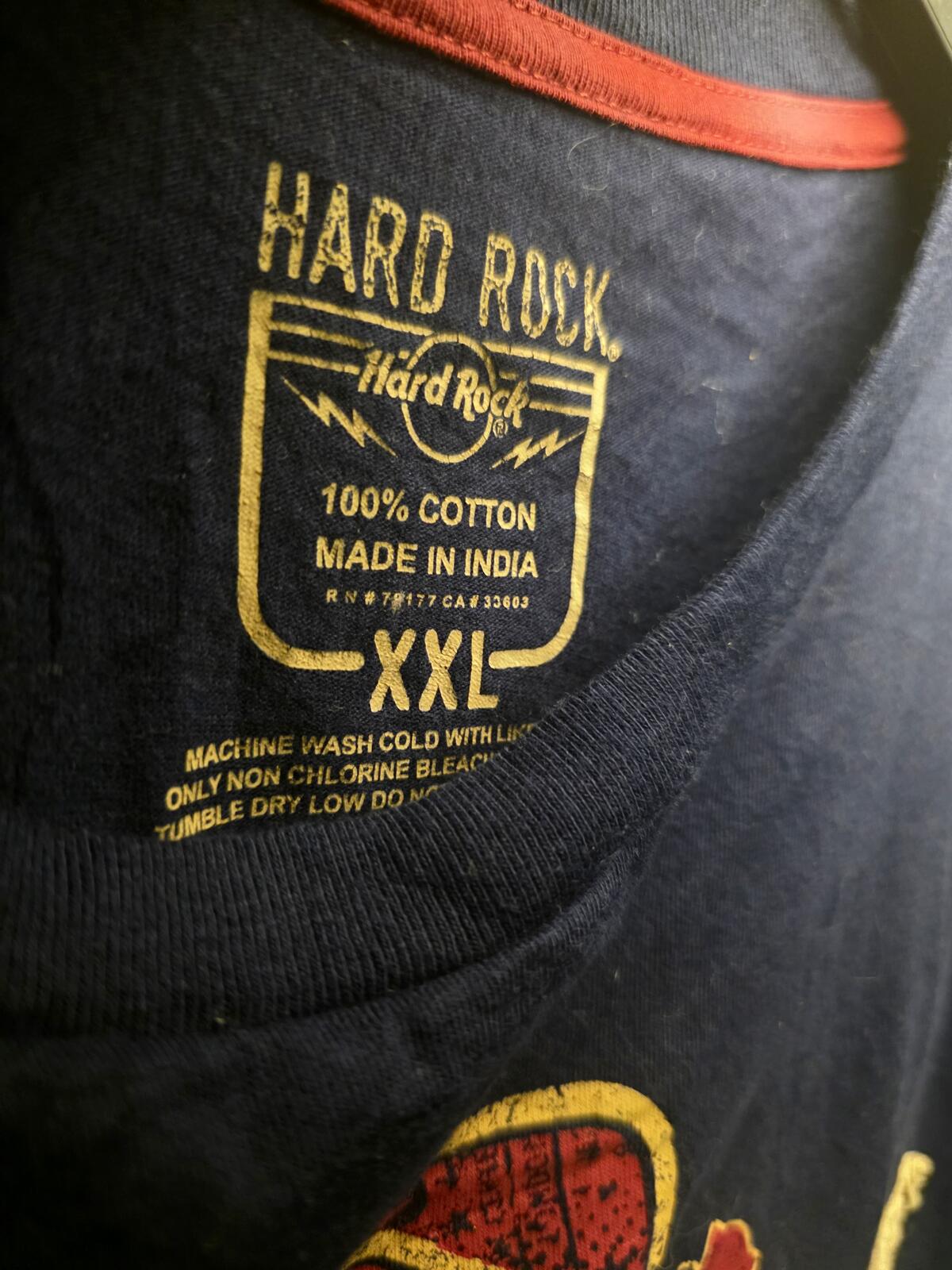 Hard Rock Cafe Budapest Graphic T-shirt Navy Blue XXL Cotton
