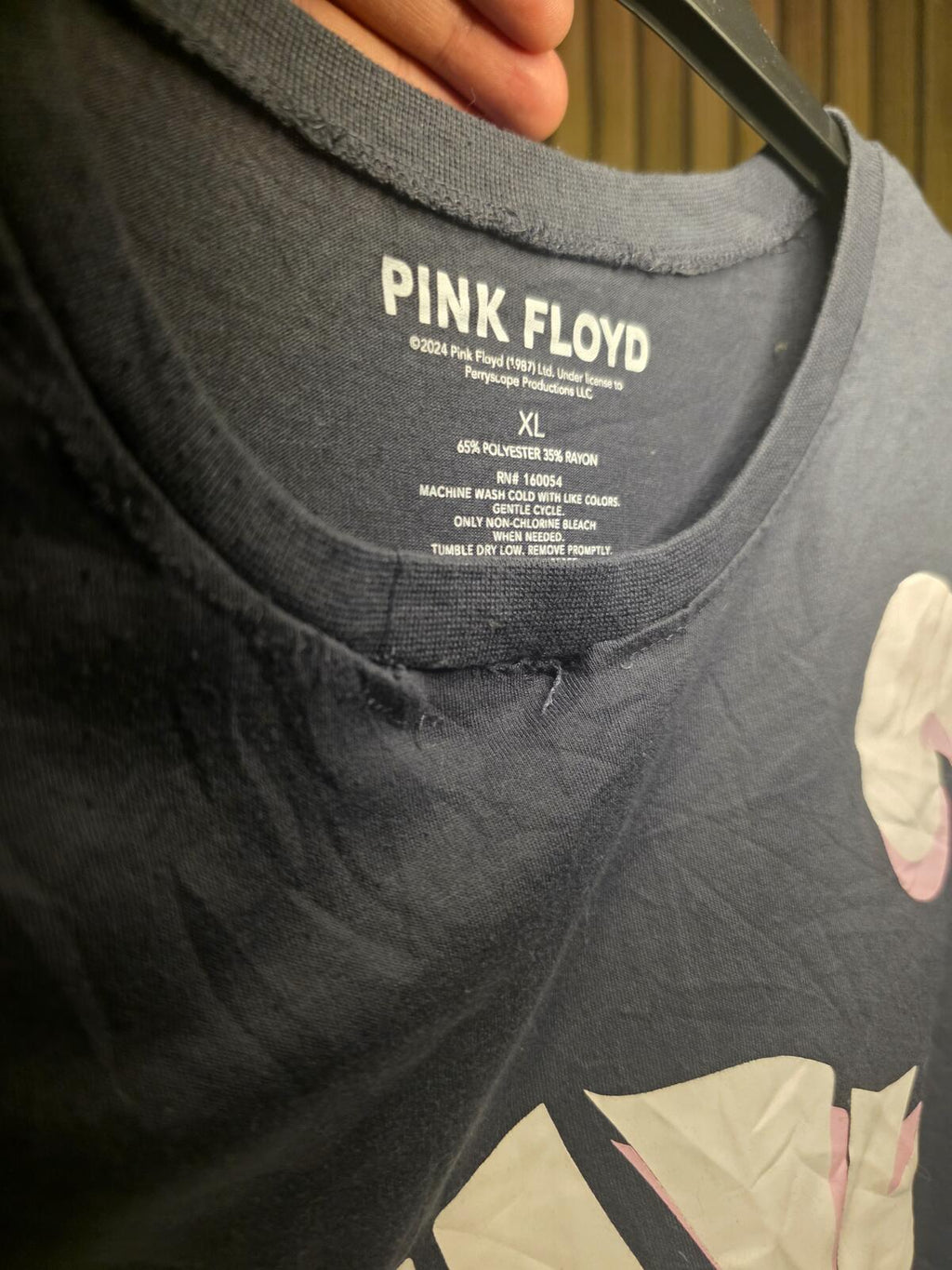 Pink Floyd Graphic T-shirt Rainbow Prism Design Black XL