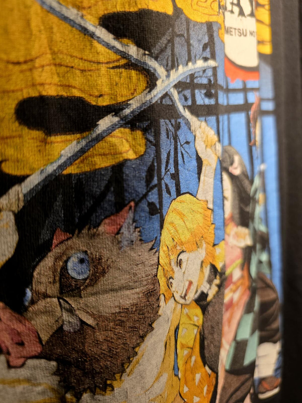 Demon Slayer Graphic T-shirt Black Anime Size Small