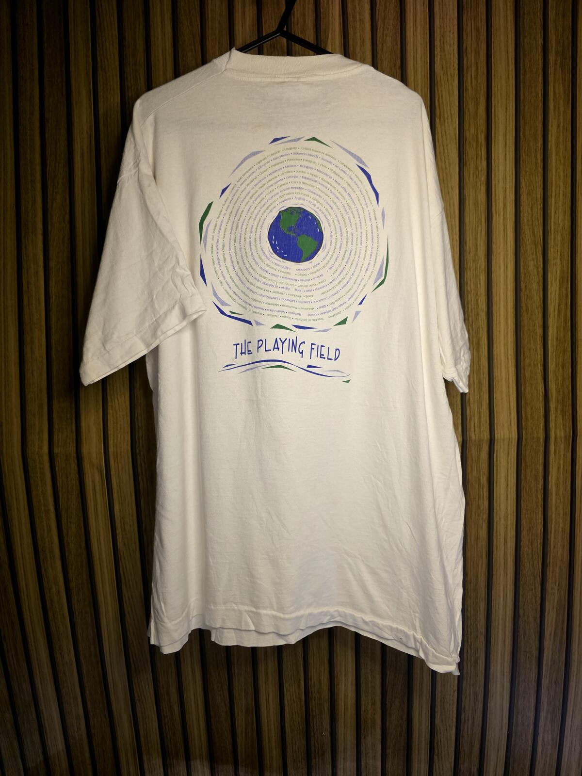 Vintage 90s The Playing Field White Graphic T-Shirt Earth Print Size XL