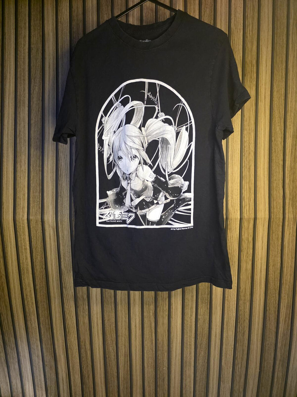 Fujimi Nanna Graphic Anime Black T-Shirt Size Small