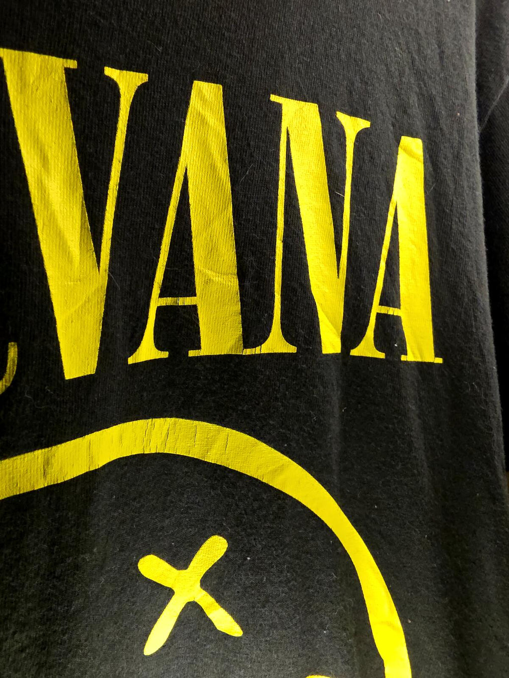 Nirvana Smiley Face Graphic T-Shirt Black Yellow Size S