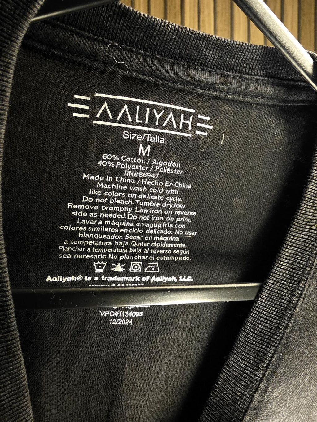 Aaliyah Greatest Hits Black Graphic T-Shirt Size M