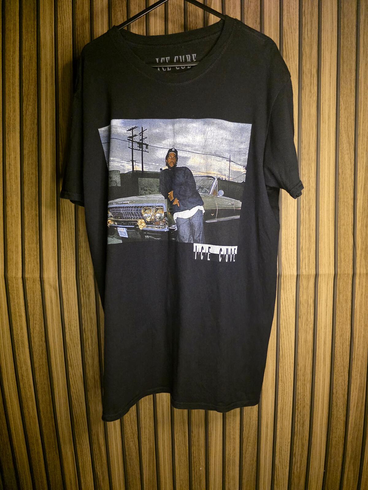 Ice Cube Graphic T-Shirt Black Small