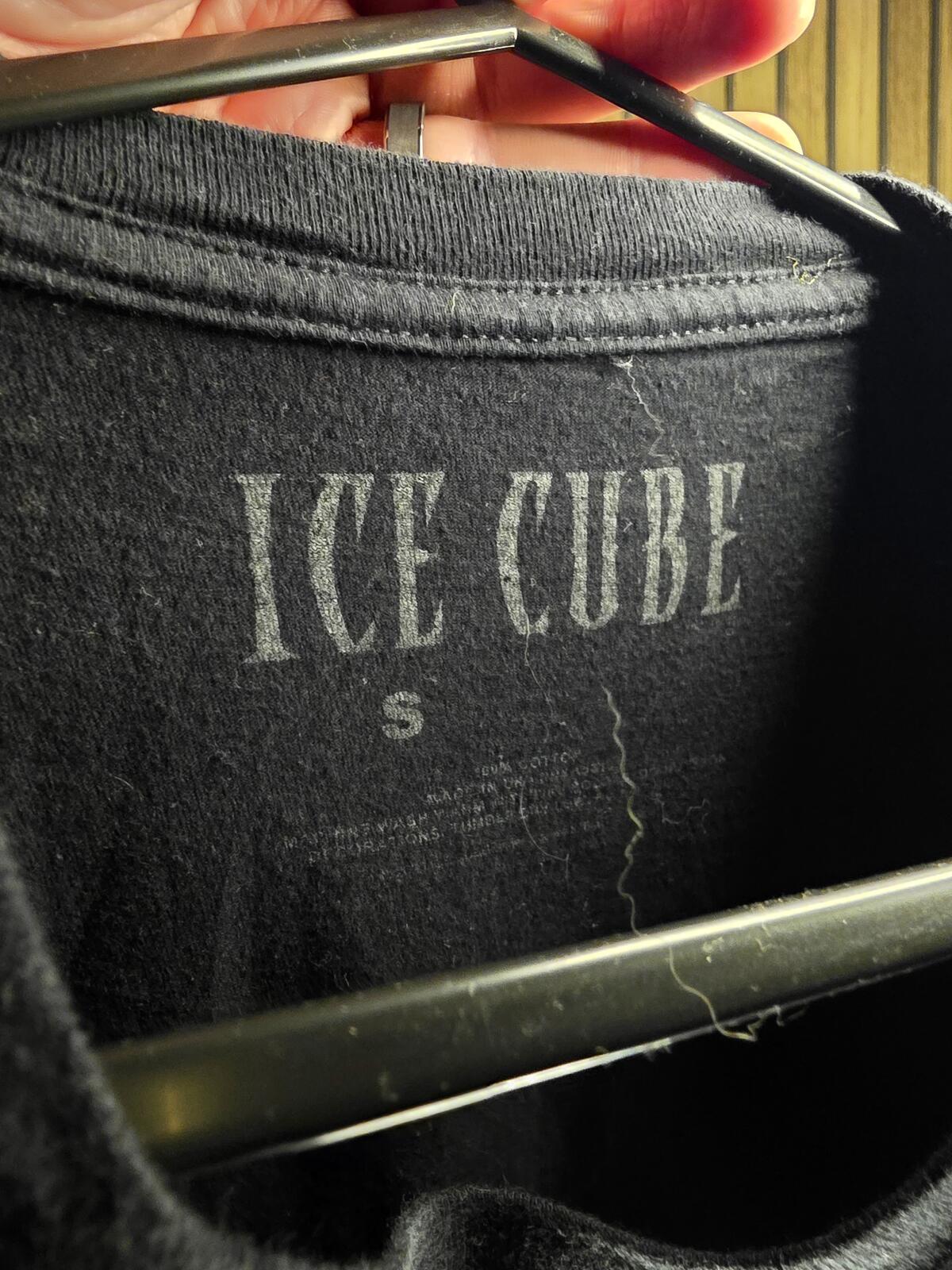 Ice Cube Graphic T-Shirt Black Small