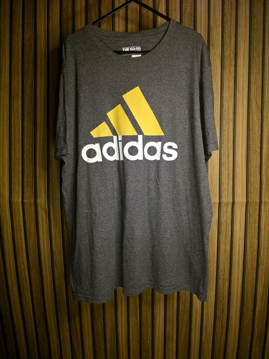 Adidas The Go-To Tee Logo Graphic T-Shirt Grey L/G