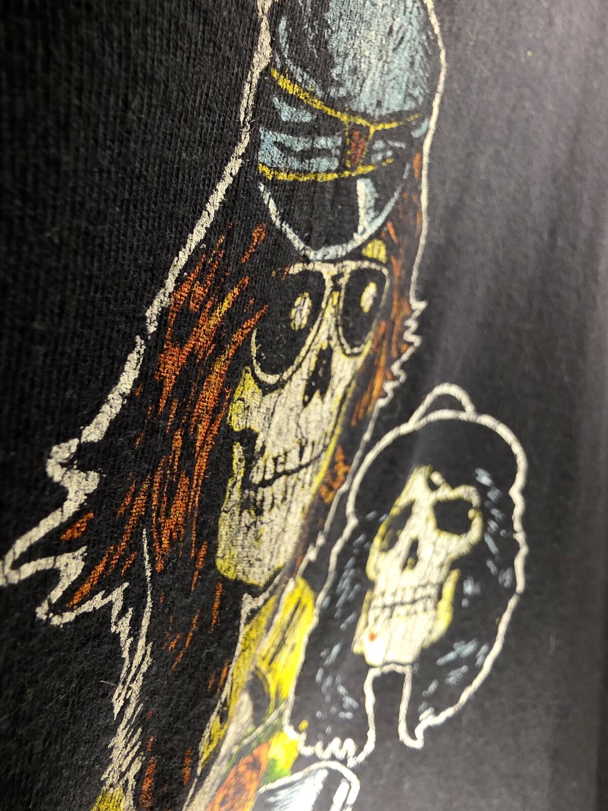 Guns N' Roses T-Shirt Skull Graphic Black Medium Vintage 2000's
