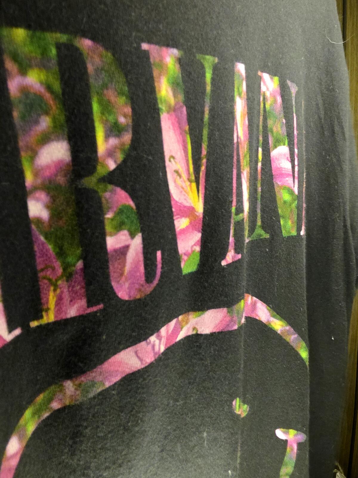 Nirvana Black Floral Logo T-Shirt Medium